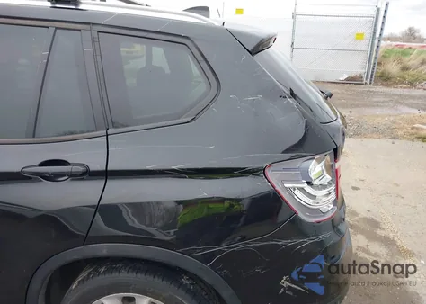 2017 BMW X3 xDrive28I из США, поврежденный, VIN 5UXWX9C53H0D98156